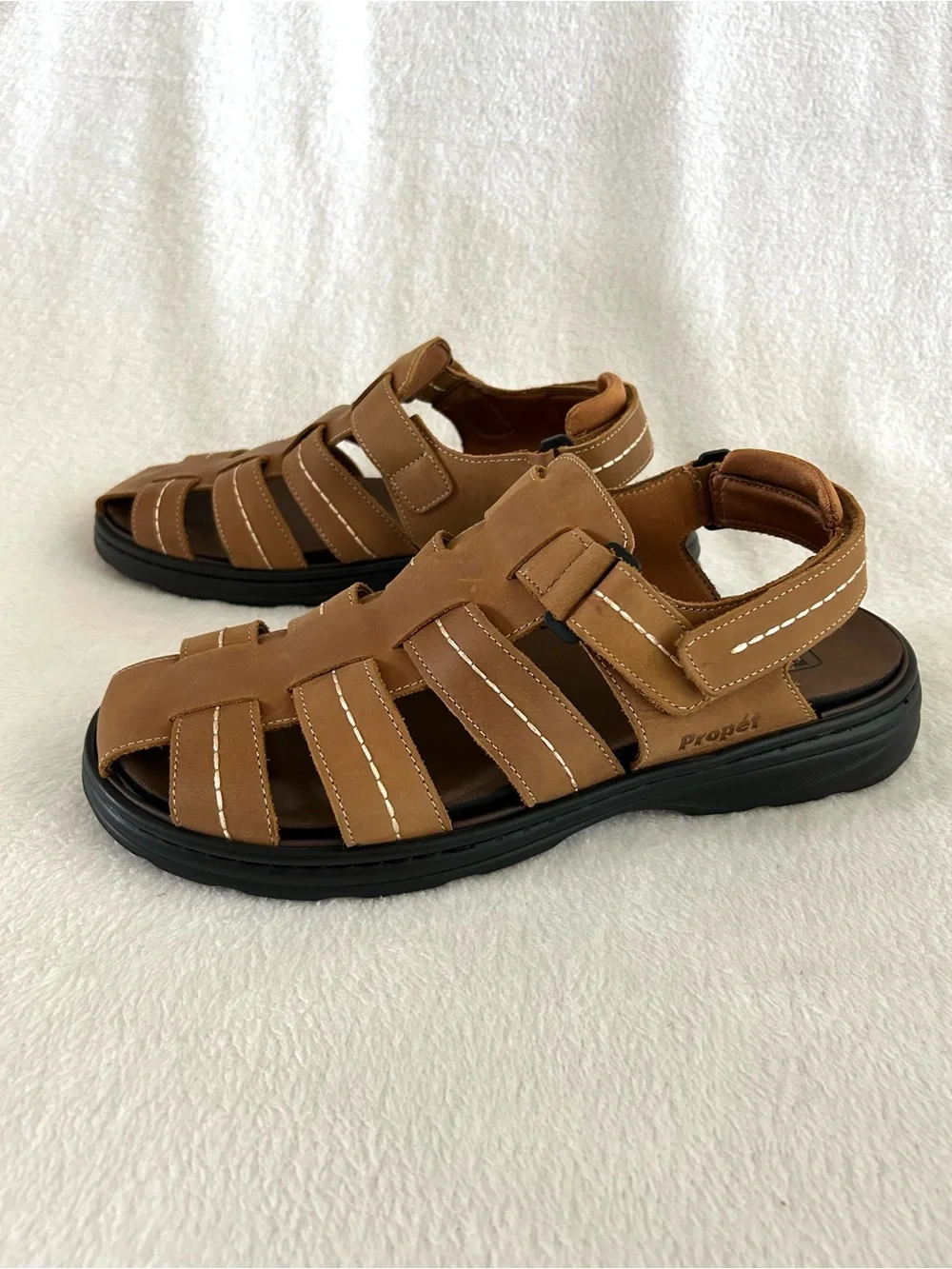 Propet Hunter Fisherman's Sandals Mens Size 11 3E Tan Leather Casual New in Box